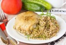 Куриные окорочка, запечённые с гречкой