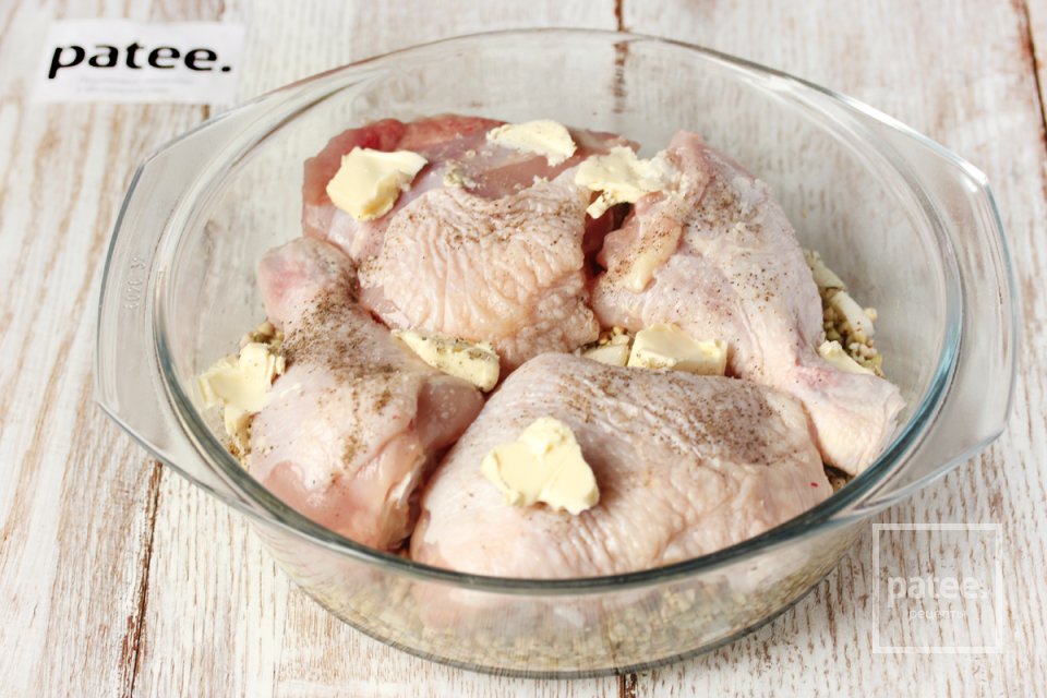 Куриные окорочка, запечённые с гречкой - Шаг 10