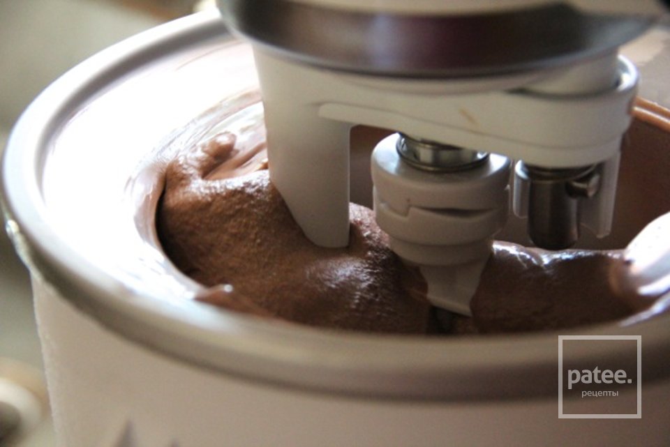 Шоколадно-арахисовый йогурт-мороженое - Шаг 3