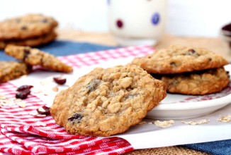 Овсяное печенье с клюквой