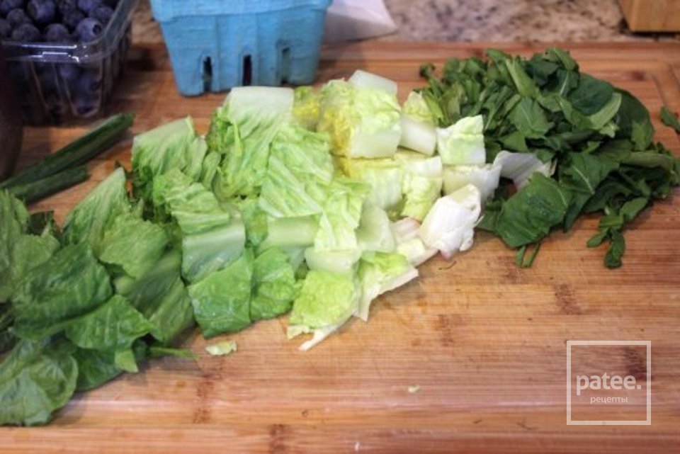 Салат из свеклы с зеленью и козьим сыром - Шаг 2