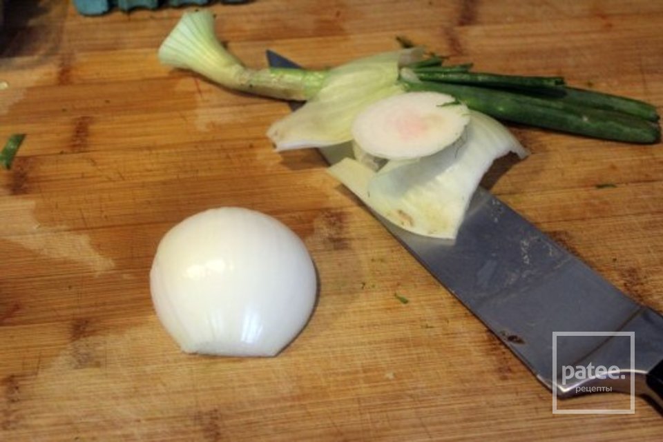 Салат из свеклы с зеленью и козьим сыром - Шаг 3