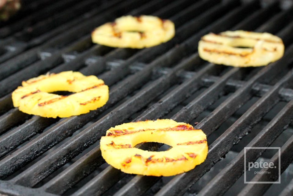 Сэндвич с говяжьим бургером, ананасом и соусом терияки - Шаг 26