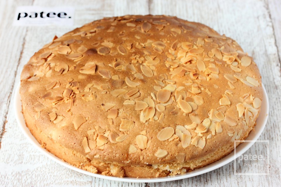 Пирог с абрикосами и миндальной корочкой - Шаг 13