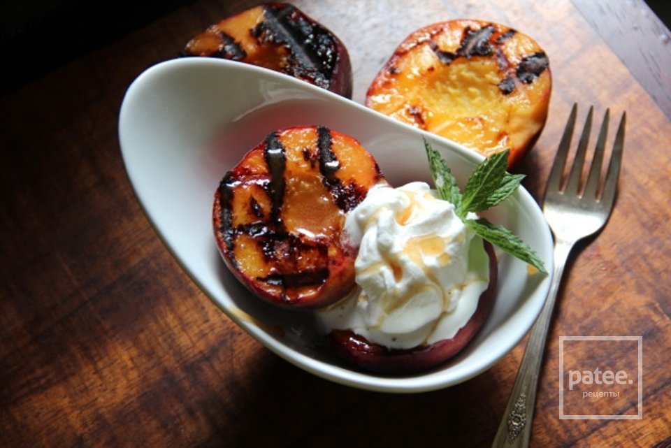 Жареные персики с медовым маслом - Шаг 4