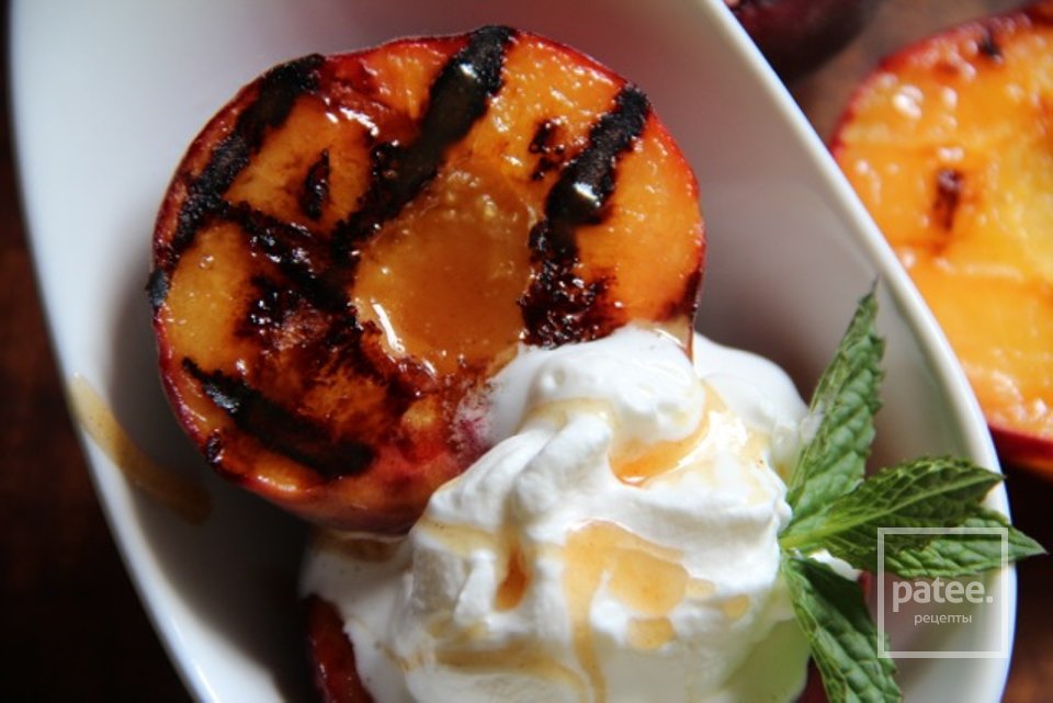 Жареные персики с медовым маслом - Шаг 6