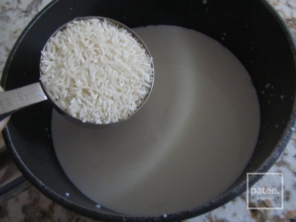 Вишнево-миндальные аранчини с шоколадным соусом - Шаг 1