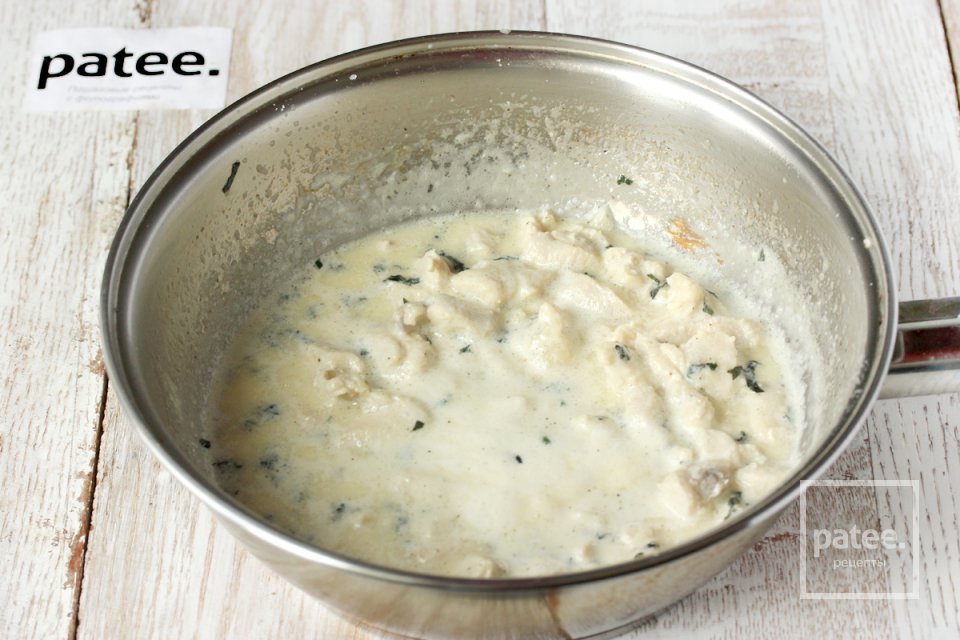 Паста Бьянко с куриным филе и сливочно-базиликовым соусом - Шаг 9