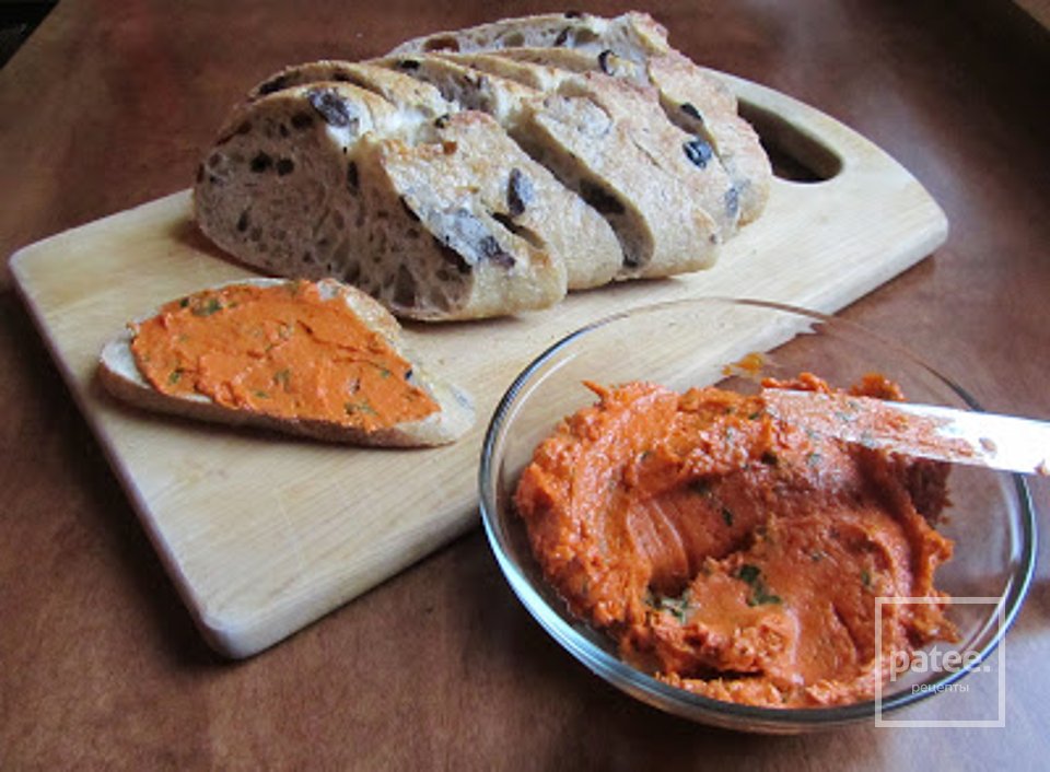 Жареный лосось с сырно-томатным маслом и капустой кале - Шаг 16