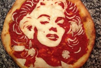 Мэрилин Монро, Софи Лорен и многие другие знаменитости стали начинкой для пиццы!