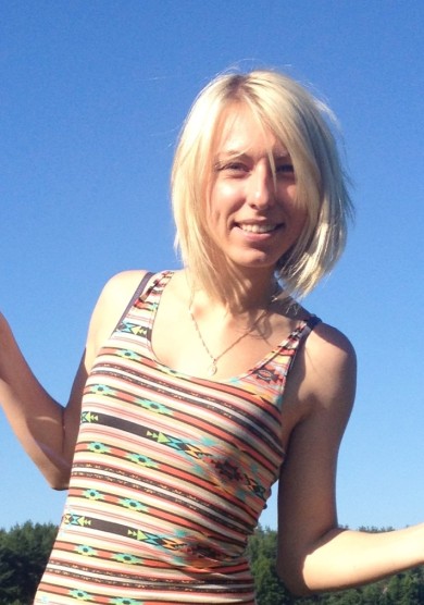 Помогите советом в какой цвет покоаситься