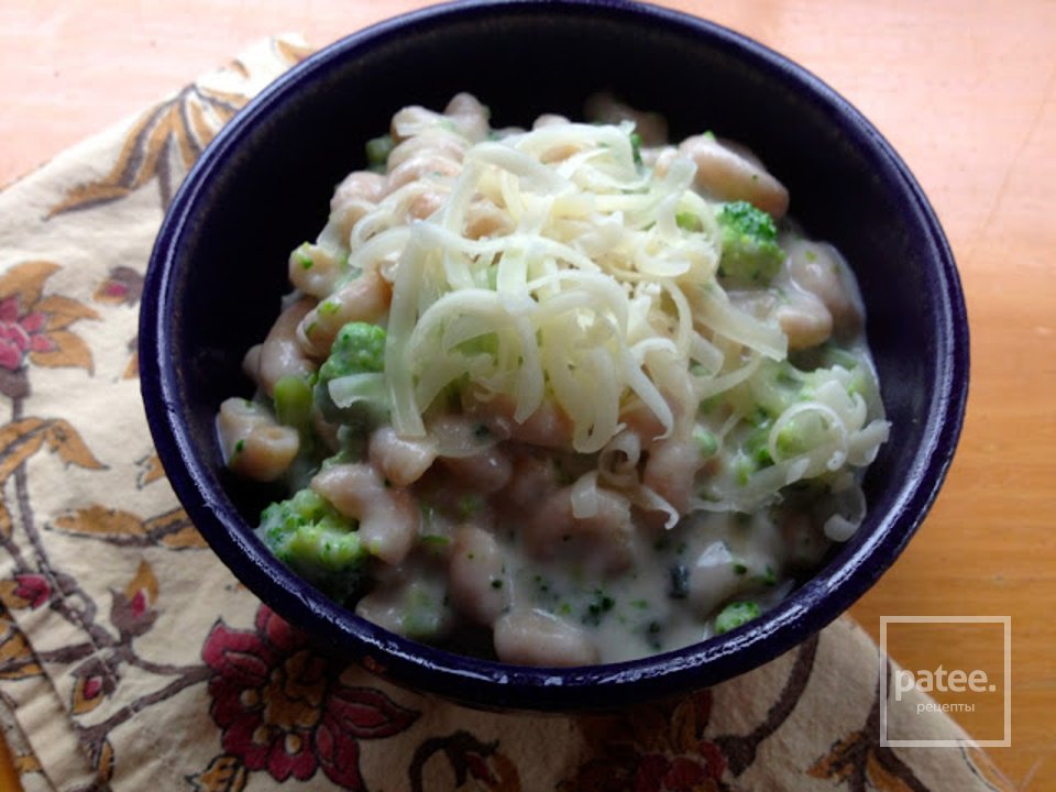 Паста с брокколи в сырном соусе - Шаг 7