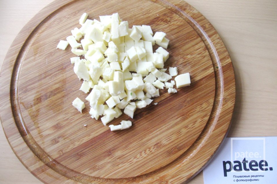 Салат с адыгейским сыром и овощами - Шаг 11