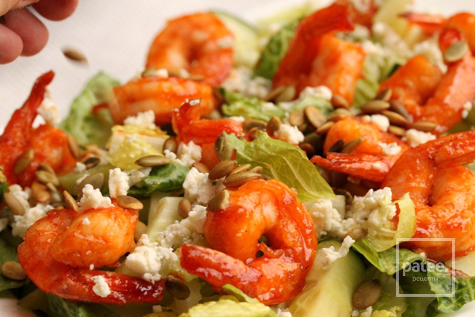 Пряный салат с креветками - Шаг 25