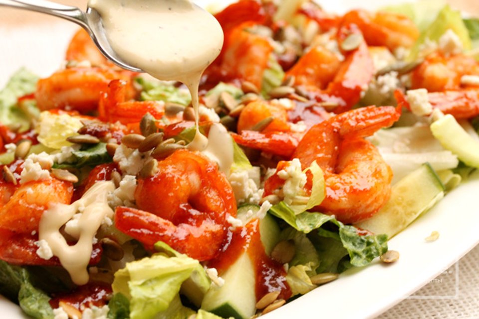 Пряный салат с креветками - Шаг 27