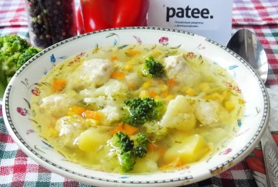 Рецепт Овощной суп с куриными кнелями