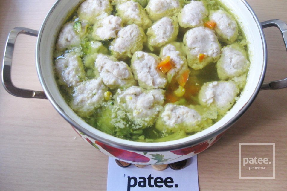 Овощной суп с куриными кнелями - Шаг 16