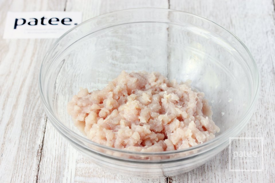 Перец, фаршированный куриным фаршем и лисичками - Шаг 3