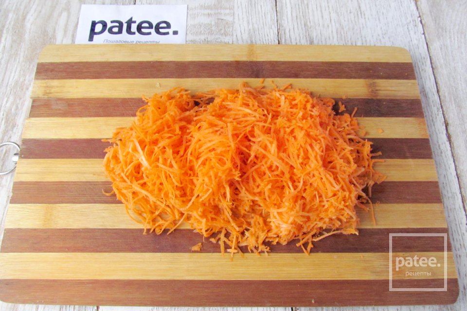 Перец, фаршированный куриным фаршем и лисичками - Шаг 6