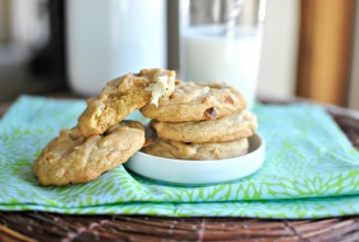 Печенье с белым шоколадом и макадамией