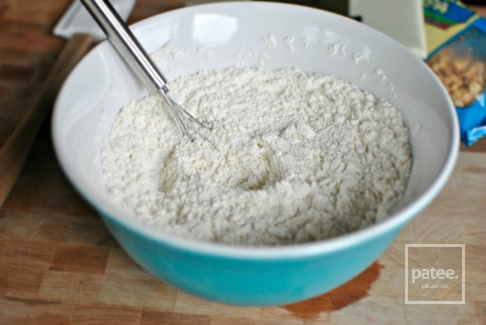 Печенье с белым шоколадом и макадамией - Шаг 3