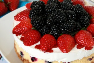 Лимонно-ягодный чизкейк