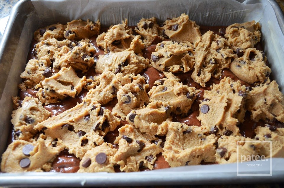 Брауни с орехами и шоколадом - Шаг 19