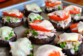 Грибы портобелло с тунцом