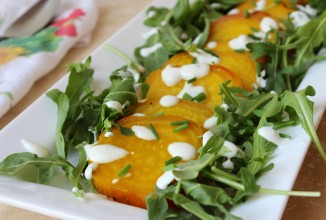 Салат из свеклы с рукколой