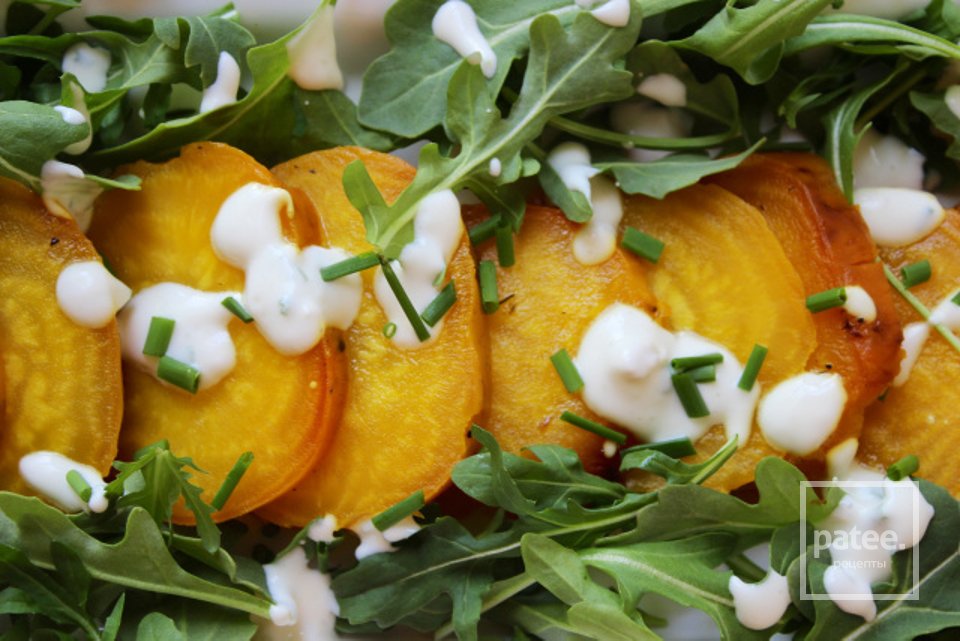 Салат из свеклы с рукколой - Шаг 8