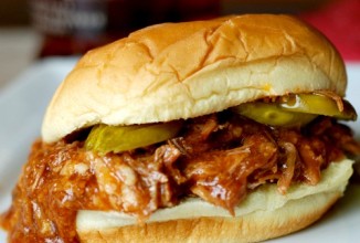 Тушеная свинина с бурбоном