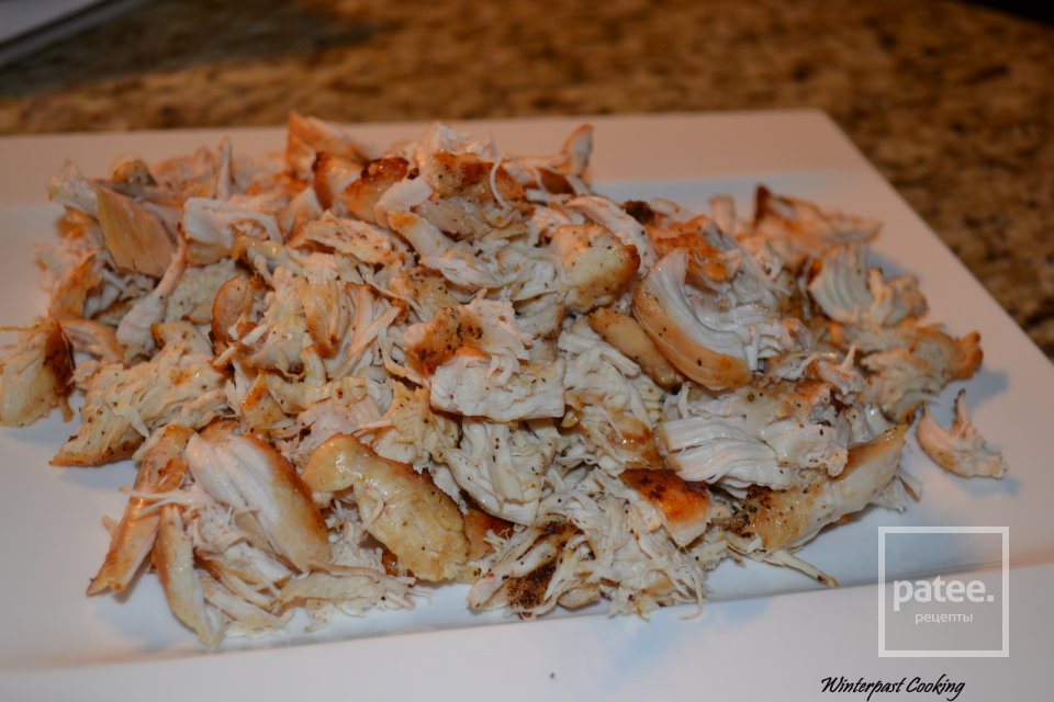 Кесадилья с курицей, беконом и орешками - Шаг 11