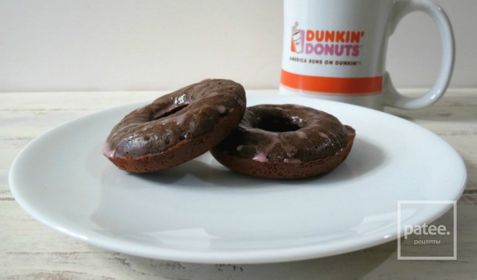 Шоколадные пончики с вишней - Шаг 6