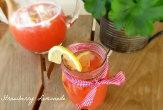 Клубничный лимонад