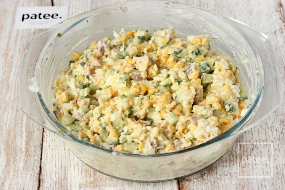 Салат с консервированным осьминогом - Шаг 14