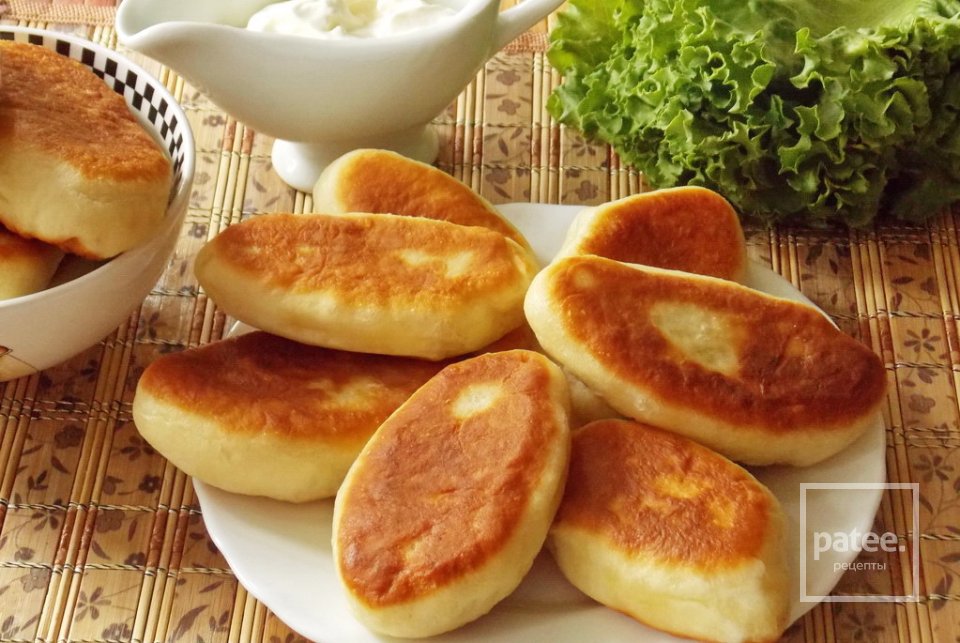 Жареные пирожки с картофелем и грибами - Шаг 24