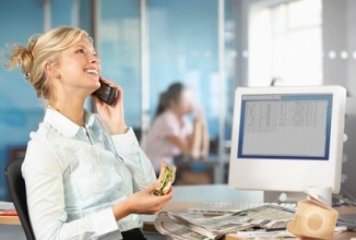 Перекусы на рабочем месте полезны для умственной активности