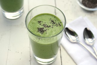 Тропический смузи со шпинатом