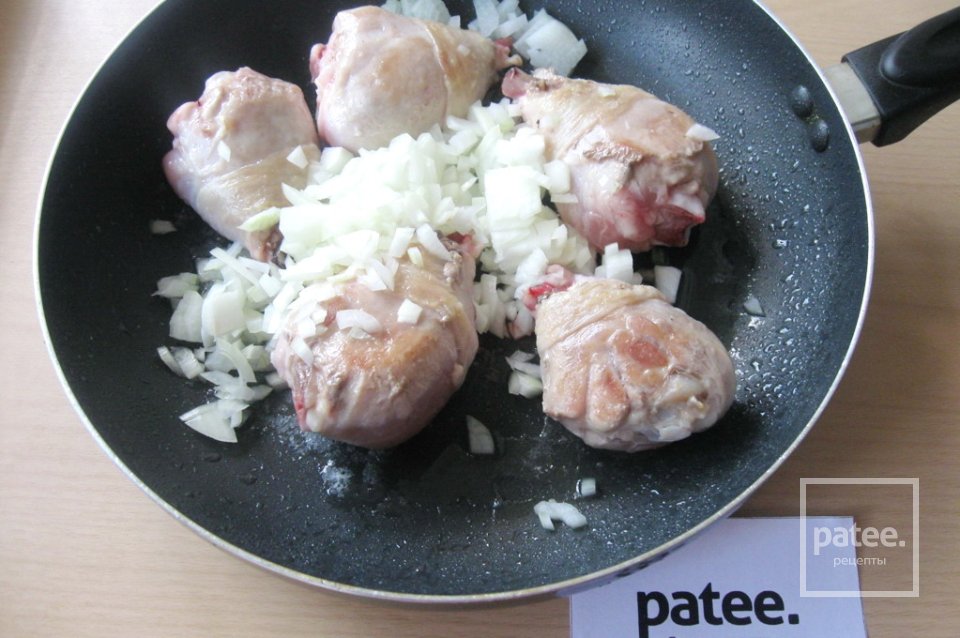 Курица тушеная с капустой - Шаг 5