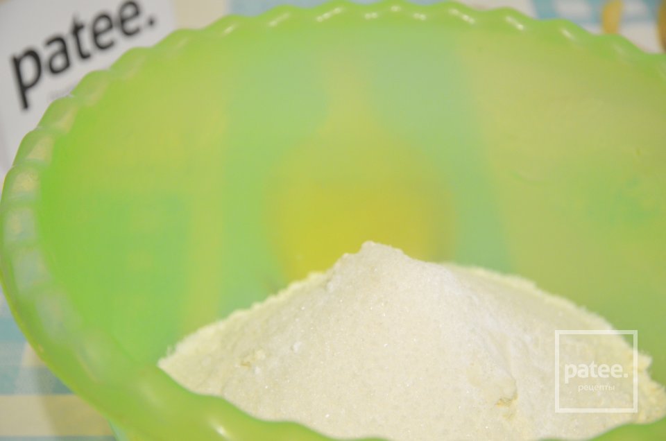 Черничный пирог со сметанной заливкой - Шаг 4