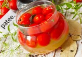 Пикантные маринованные помидоры черри