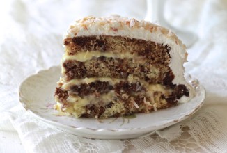 Шоколадно-кокосовый торт