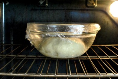 Домашние медово-горчичные кренделя - приготовление