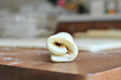 Домашние медово-горчичные кренделя - приготовление