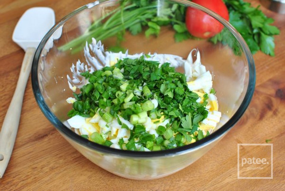 Кремообразный салат  с авокадо и яиц - Шаг 8
