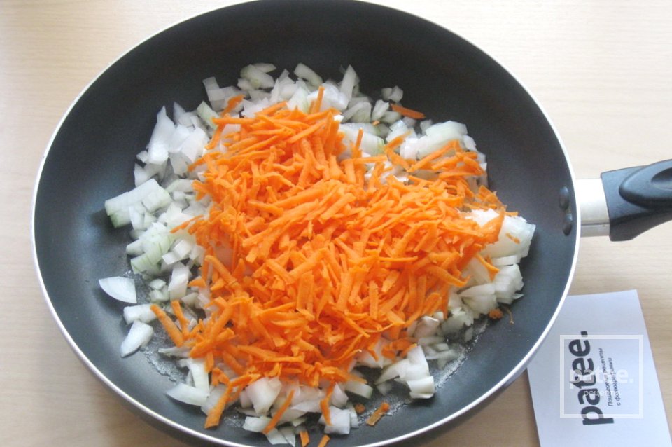 Рыба нототения с овощами в сметане - Шаг 8