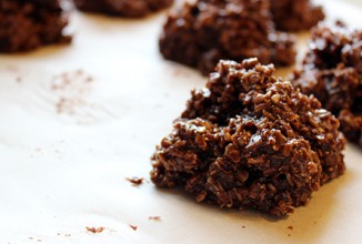 Шоколадные печеньки-холмики