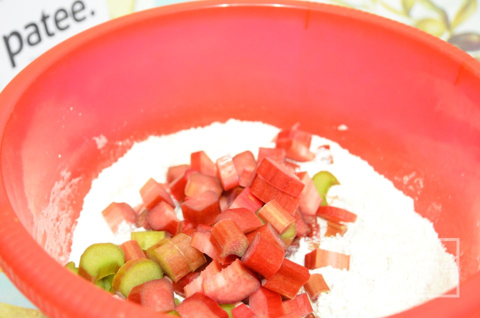 Кексы с ревенем - Шаг 7