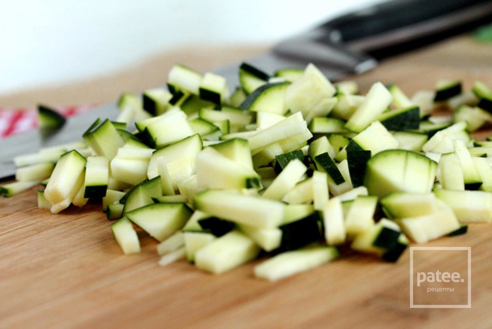 Грибы, фаршированные беконом и овощами - Шаг 4