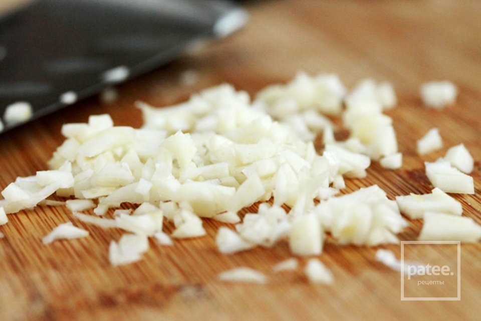 Грибы, фаршированные беконом и овощами - Шаг 6